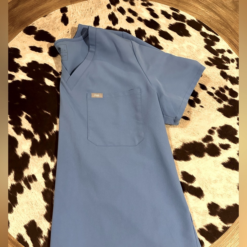 Figs Womens Scrub Top